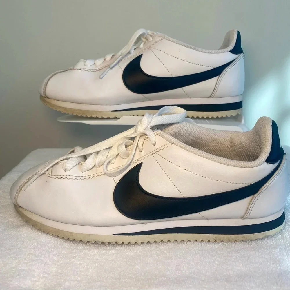 Size 8.5 - Nike Classic Cortez White‎ Black